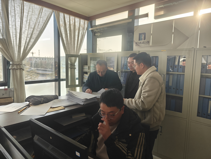 慶陽市總工會領導蒞臨信合與恒達公司參觀指導，共謀企業(yè)發(fā)展新篇章